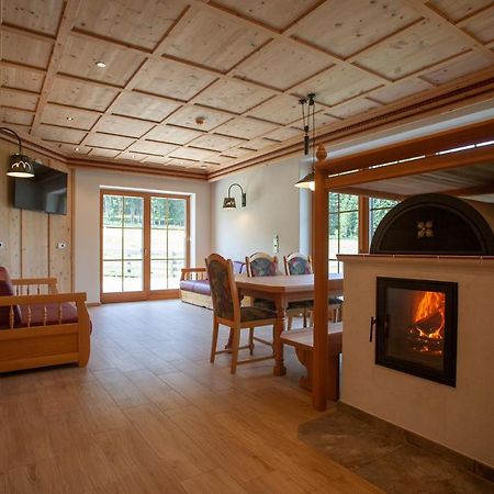 Peil Highend-Basic Apartments Innichen Exteriör bild