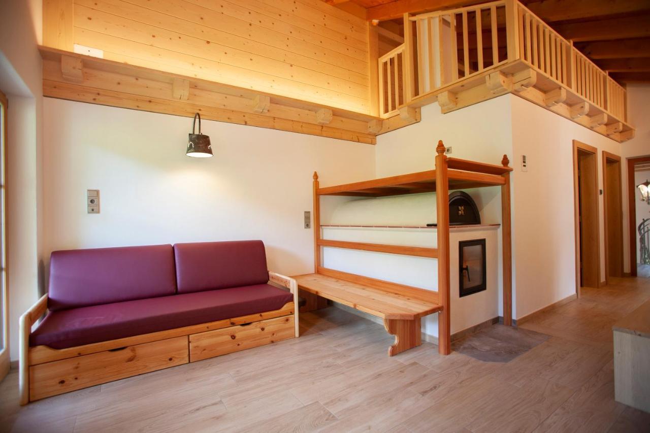 Peil Highend-Basic Apartments Innichen Exteriör bild